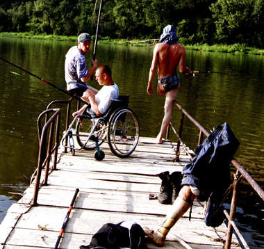 http://www.miloserdie.ru/pic/rybalka.jpg