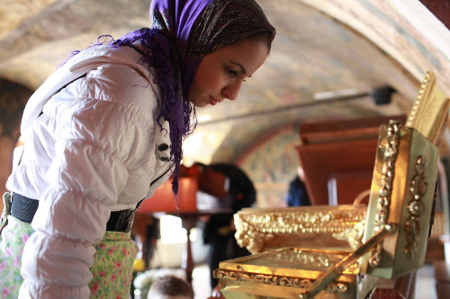 Военачальник выставил у монастырских стен охрану, монастырь был спасен от поругания