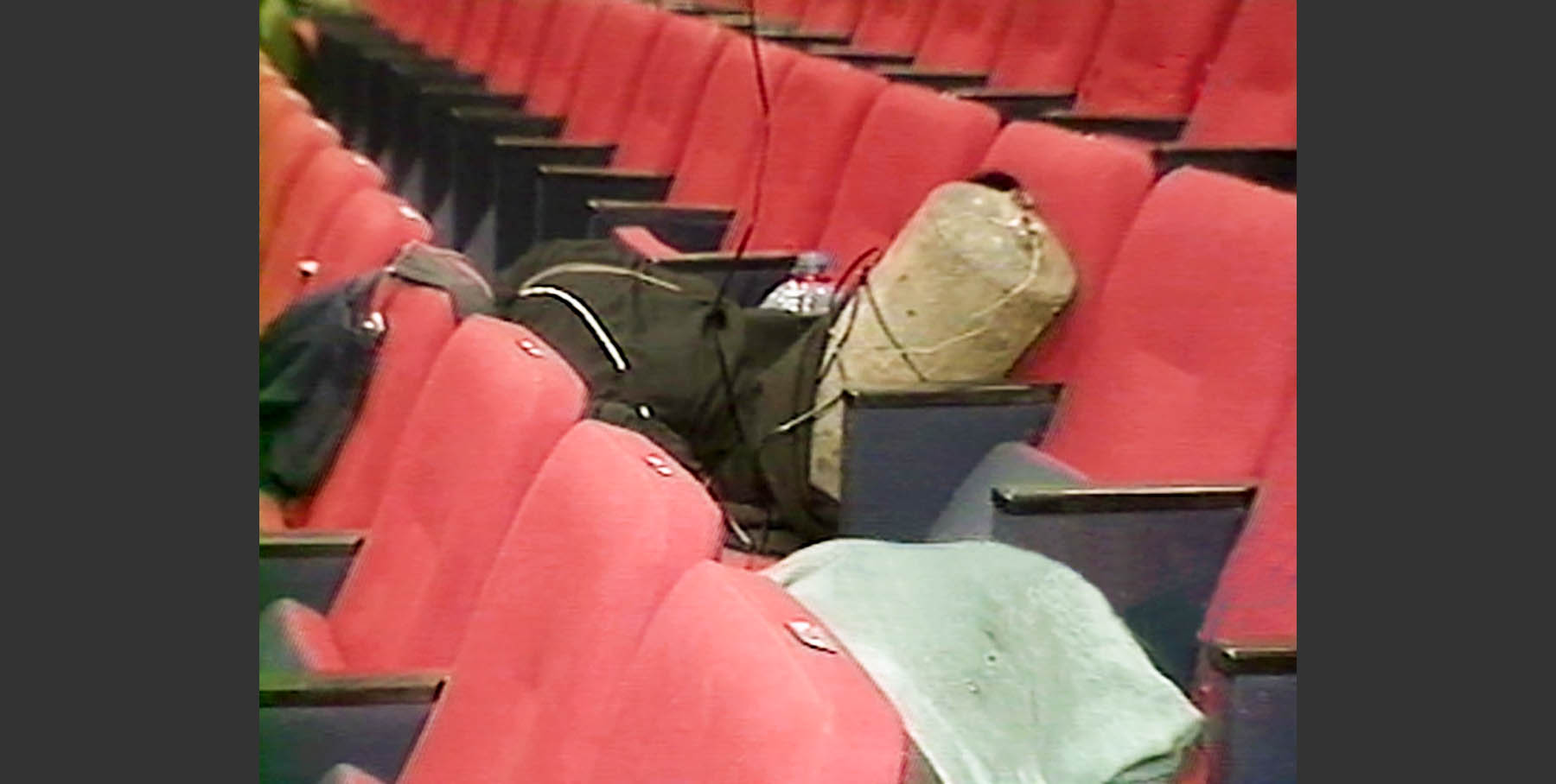 Теракт в москве театр норд ост. Трагедия на Дубровке 2002. Норд ОСТ теракт смертницы.