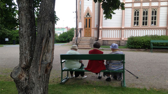 mummu vanhuus ystävyys vanhus