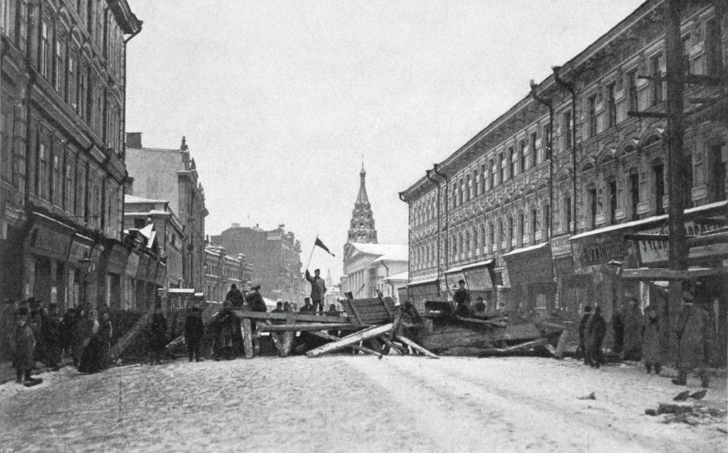 Баррикады на улицах Москвы