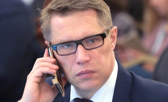 Портрет министра здравоохранения РФ Михаила Мурашко