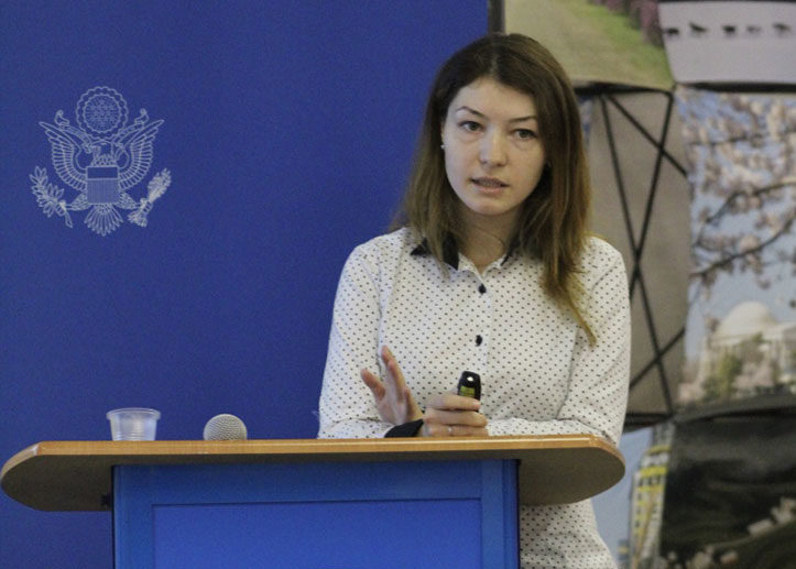 Это изображение имеет пустой атрибут alt; его имя файла - izabella_atlaskirova.jpg