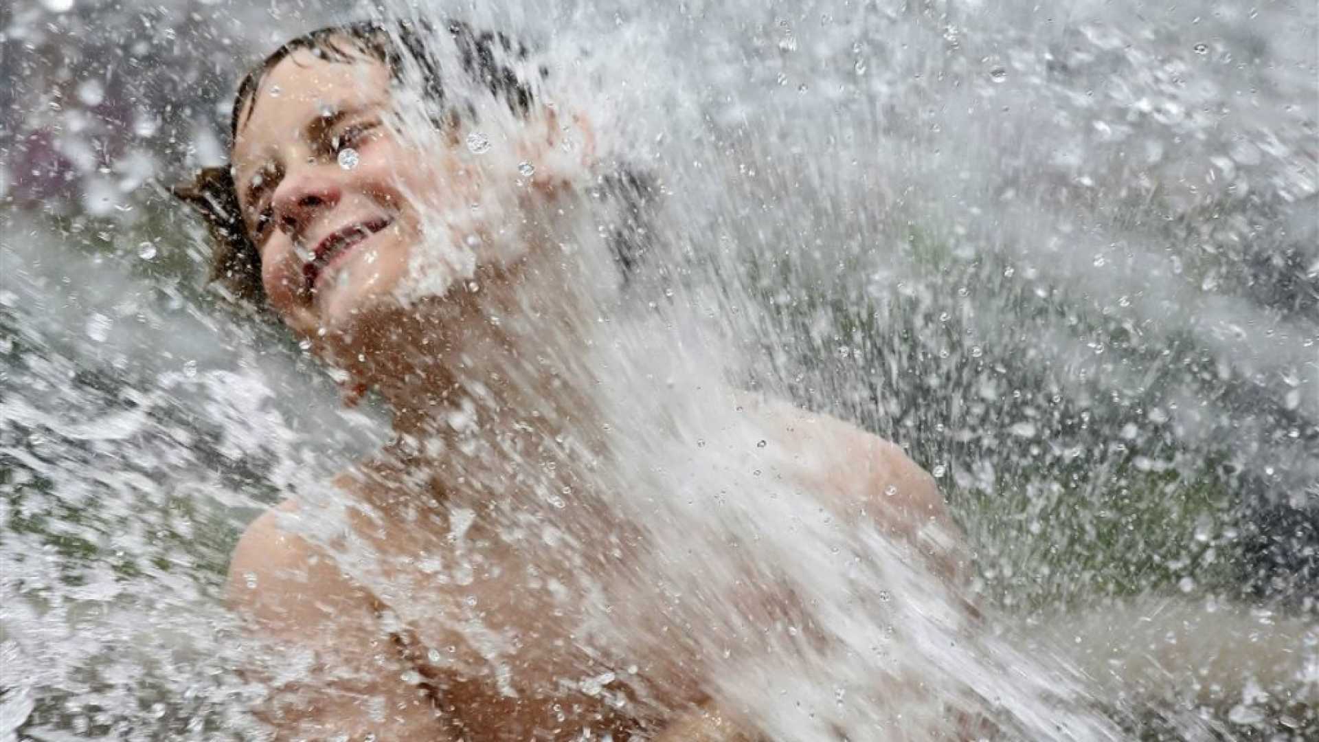 Фото Обливания Водой