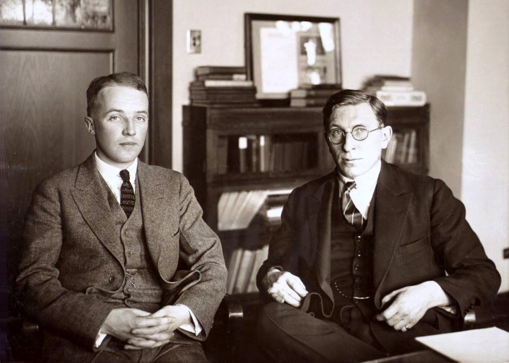 Фредерик Бантинг и его ассистент Чарльз Бест, 1924 год