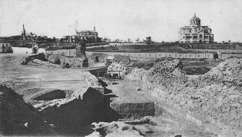 Херсонес. Раскопки в 1900-х годах. Открытка начала XX века