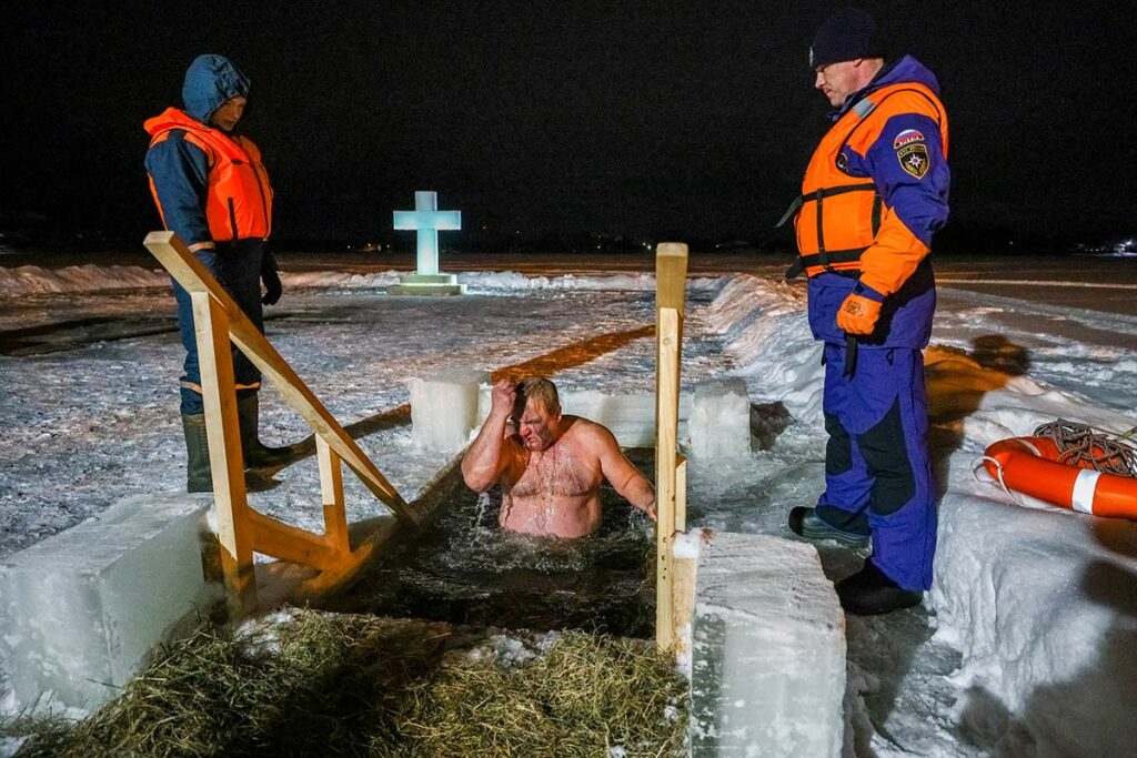 Крещенские купания в Светлице в Тверской области