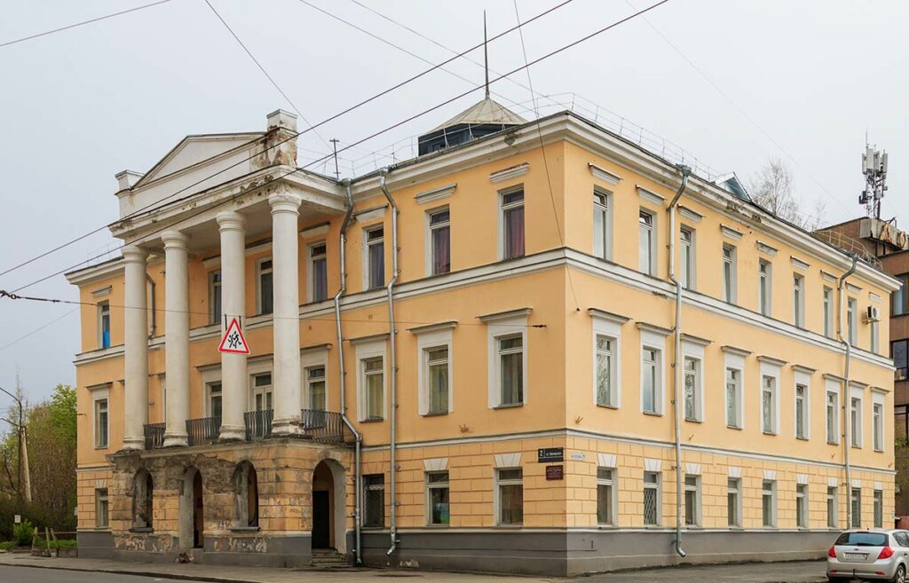 Дом Пименовых в Петрозаводске, ныне медицинское учреждение