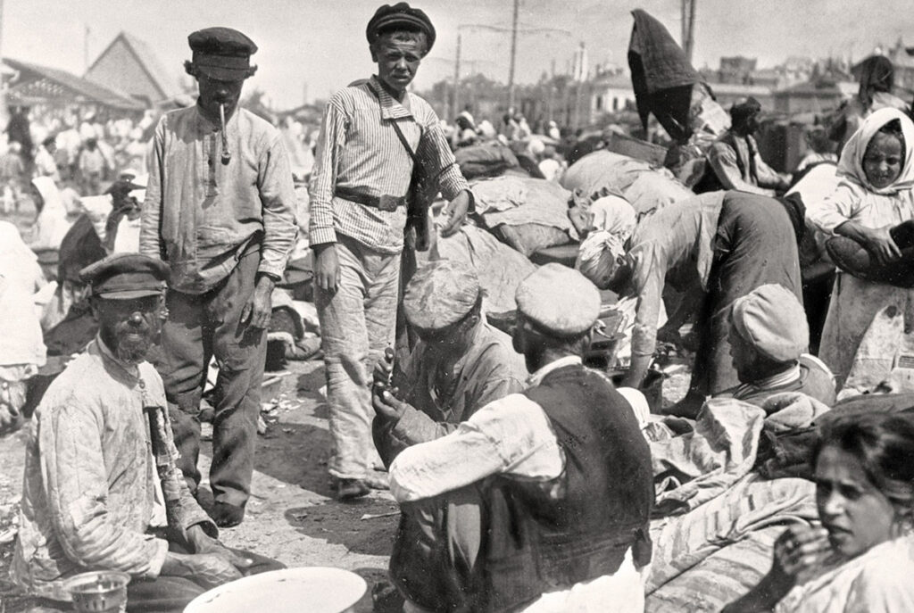 Беженцы покидают голодные губернии. 01.07.1921. Фотохроника РИА Новости