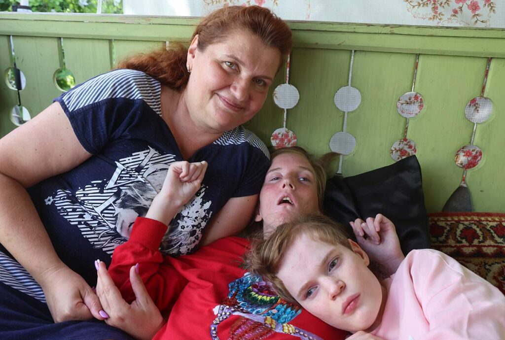 Ольга Агафонова с дочками