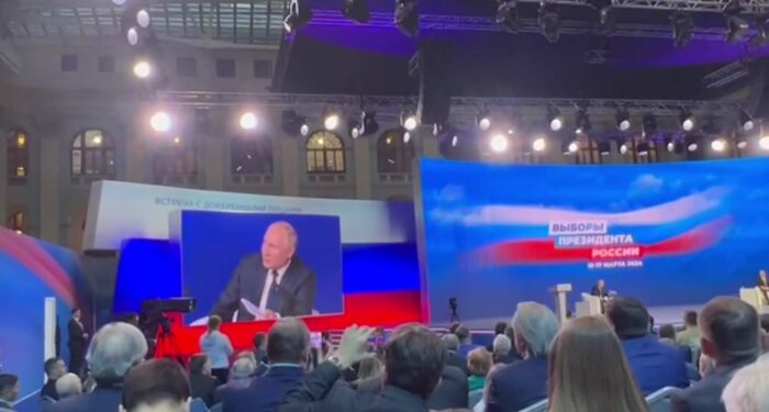 куда переехать в 2024 году. рейтинг лучших городов россии для переездов. куда переехать в россии. лучшие страны для переезда из россии. список лучших городов для переезда в россии.