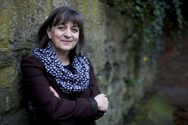 Портрет Кэтрин Мэнникс