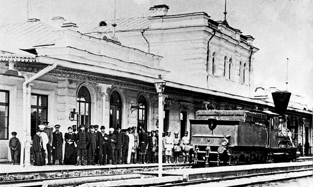 Первый вокзал в Калуге. 1890-е гг.