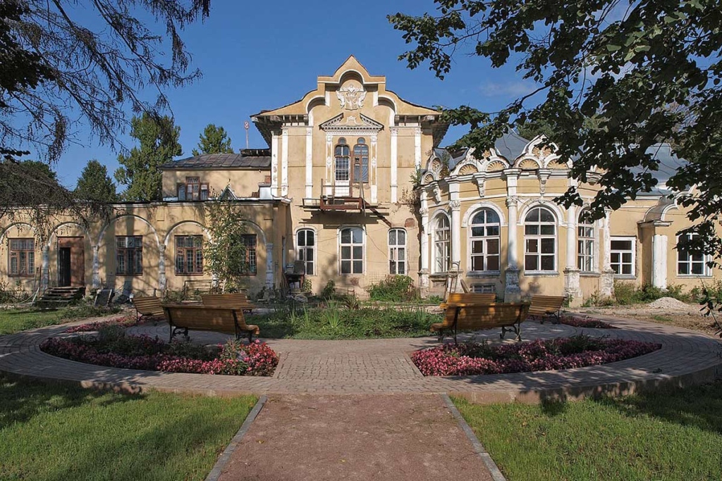 Главный дом усадьбы Алтуфьево, современный вид