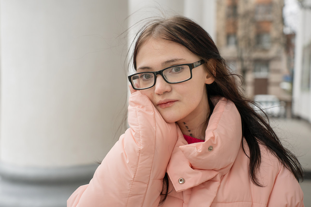 Портрет девушки-подростка