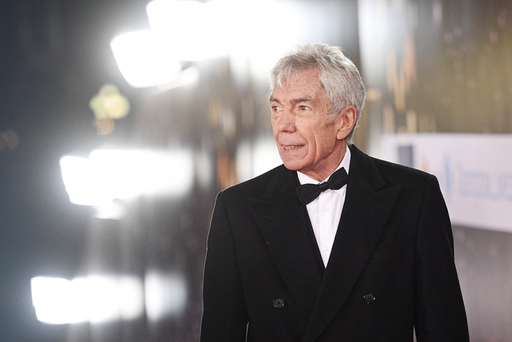 Телеведущий Юрий Николаев перед началом церемонии вручения телевизионной премии "ТЭФИ 2017" в номинации "Вечерний прайм" в Москве.