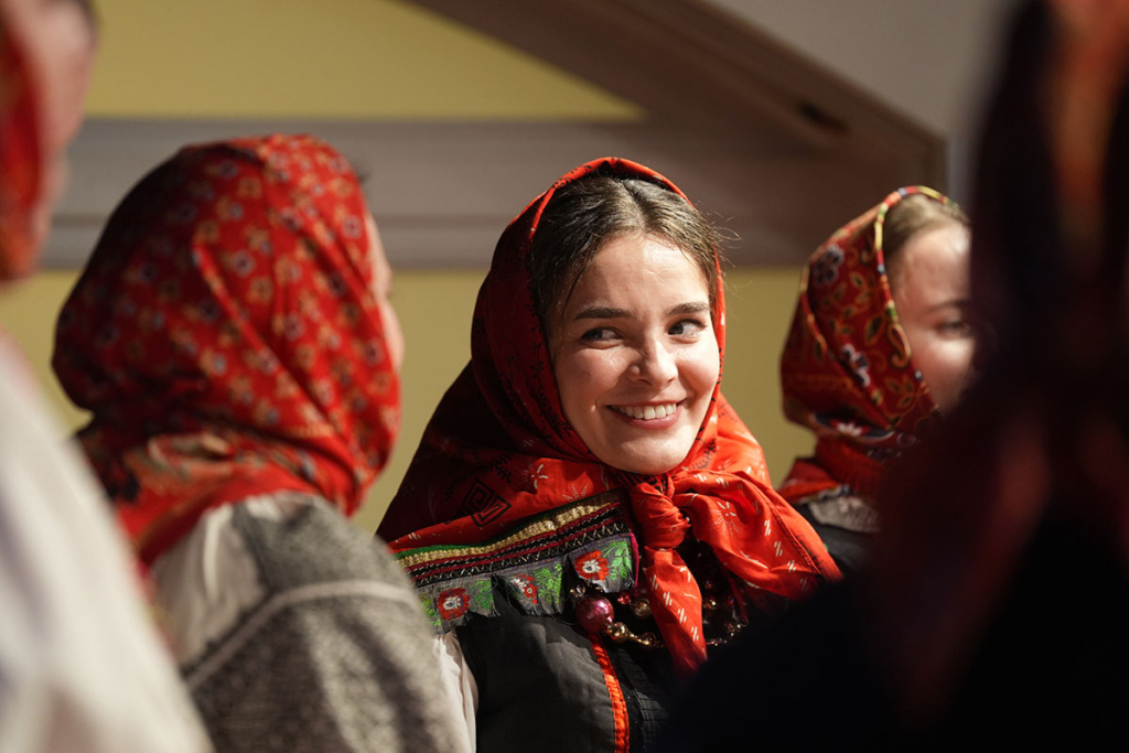 Колядки. Коллектива «Под облаками» на фестивале «Звезда Рождества», январь 2025