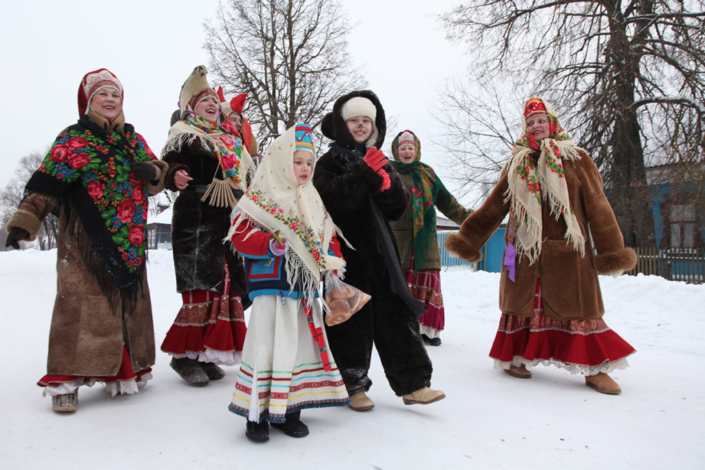 Колядки в селе Гусь-Железный Рязанской области