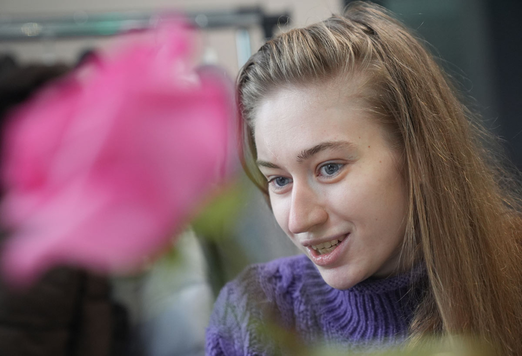 Портрет молодой девушки