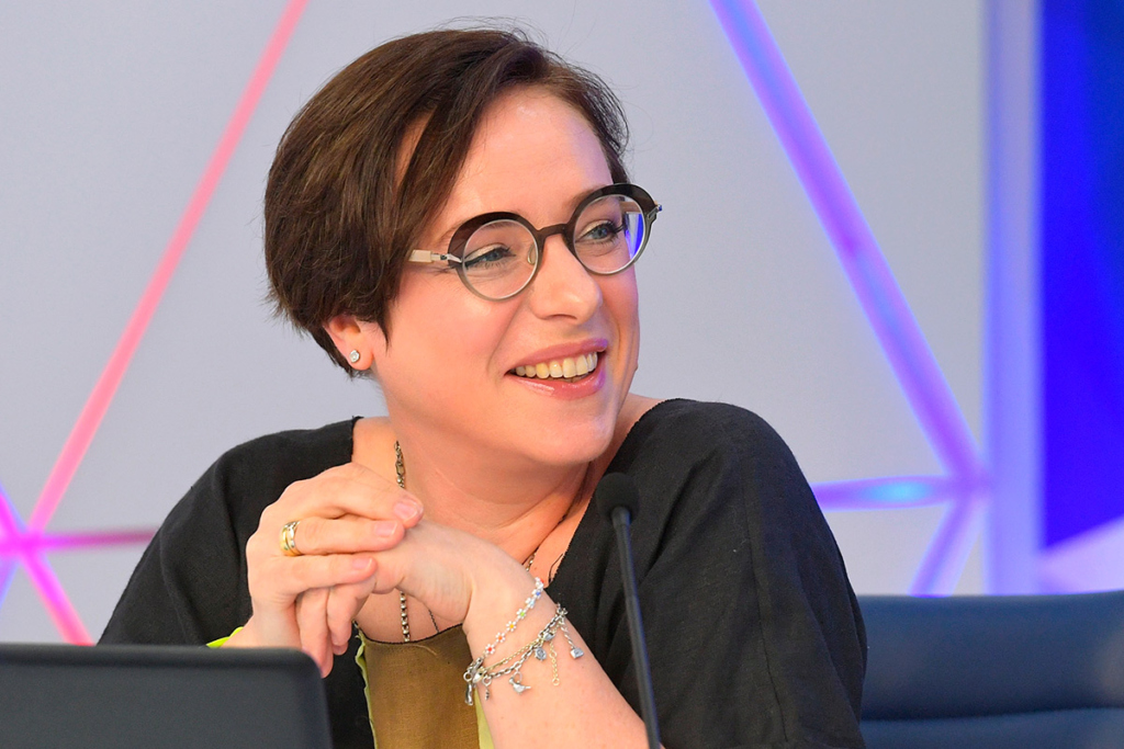 Тутта Ларсен