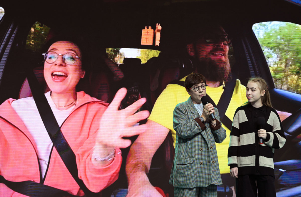 Выступление Тутты Ларсен с проектом «Путешествуем всей семьей» на международной выставке-форуме «Россия»