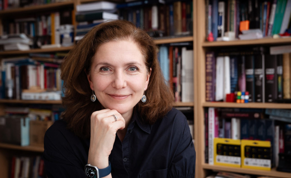 Портрет молодой женщины