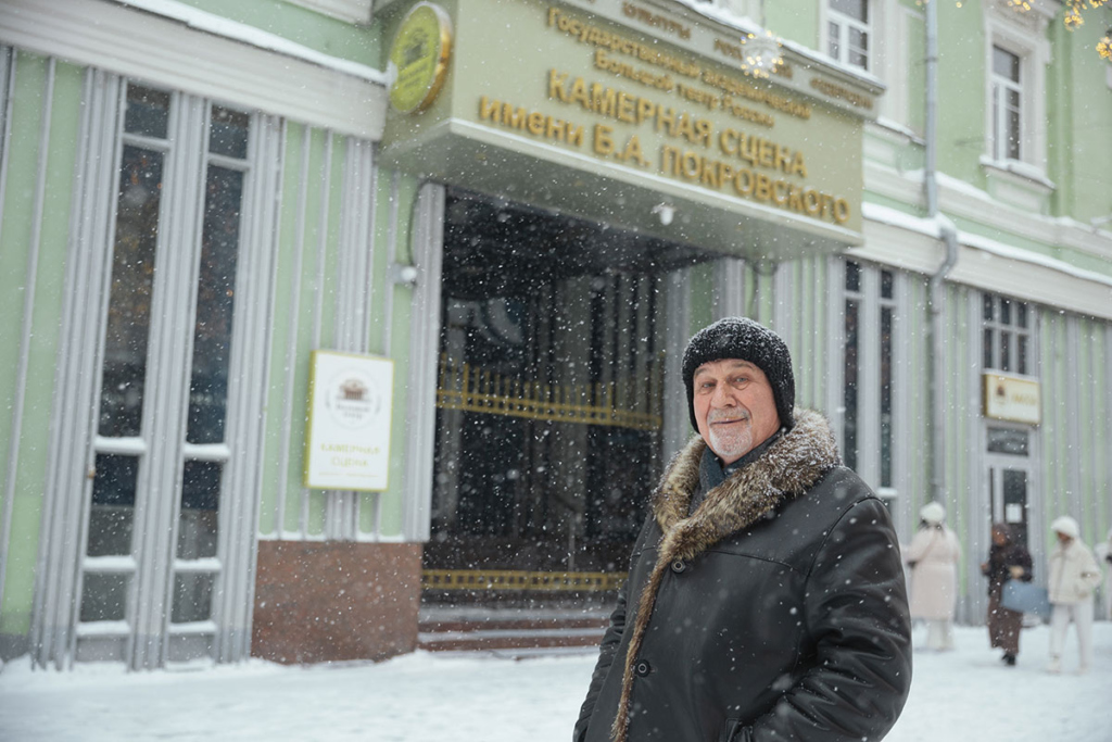 Актер Виктор Боровков