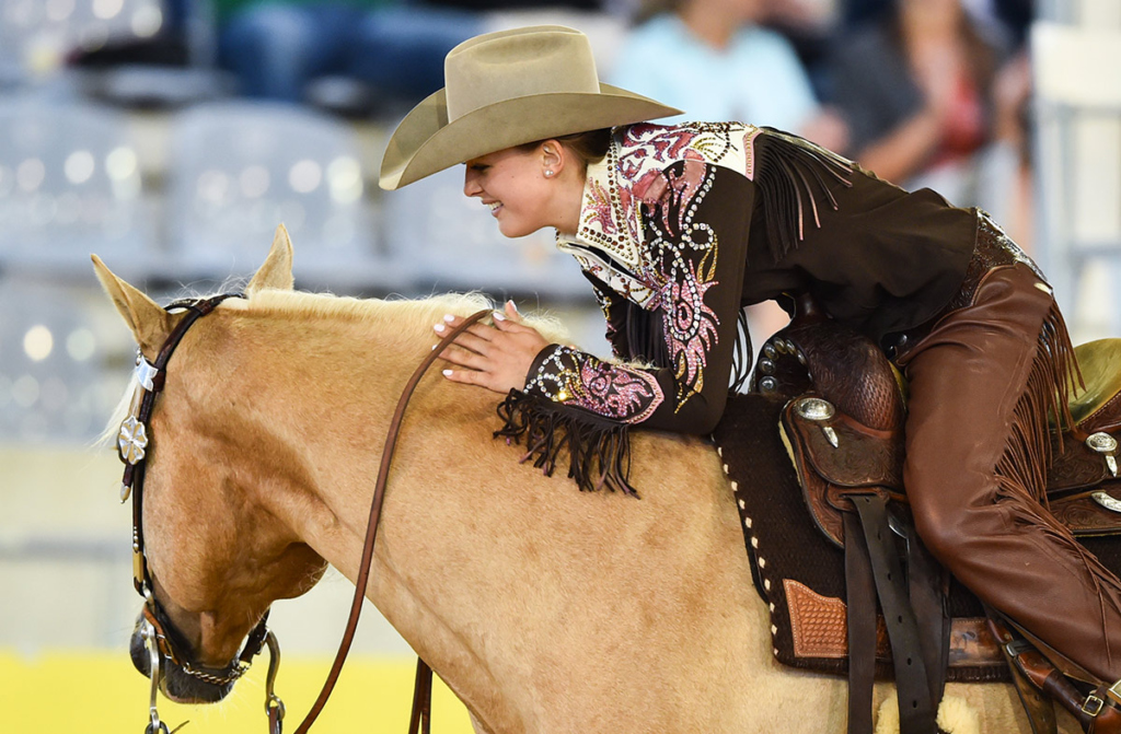 Дочь Михаэля Шумахера Джина на чемпионате Европы по конному спорту FEI в Ахене