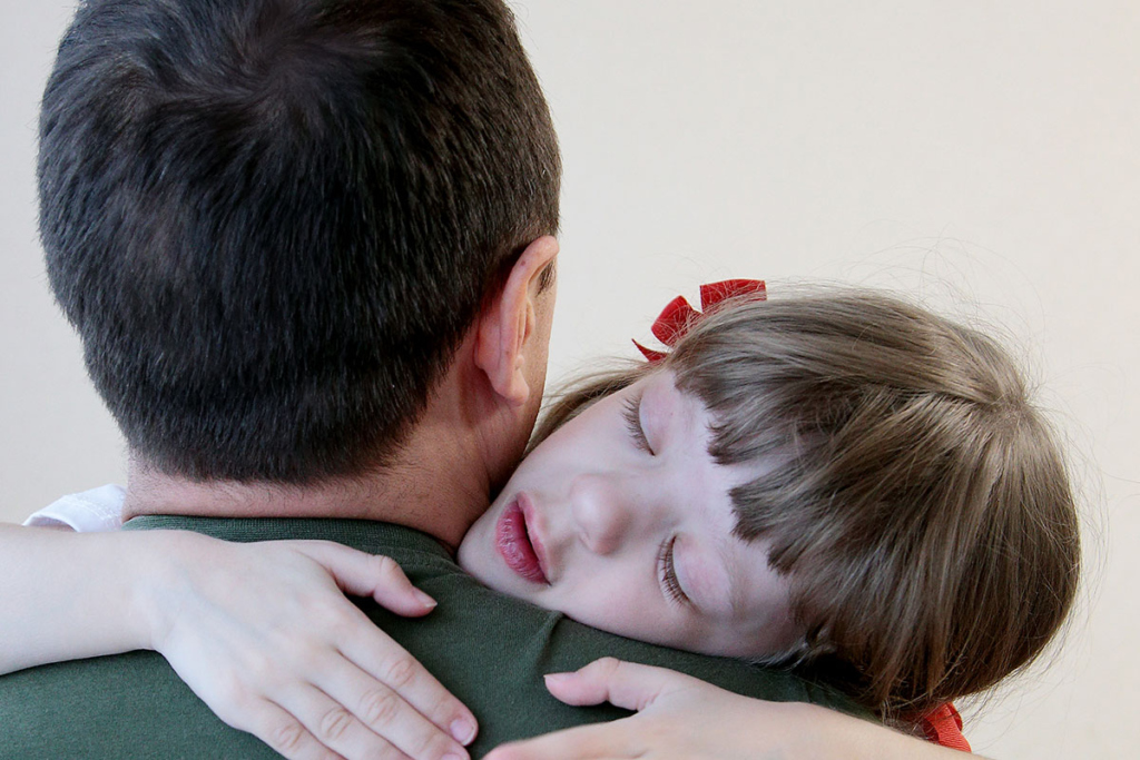 Папа с дочкой