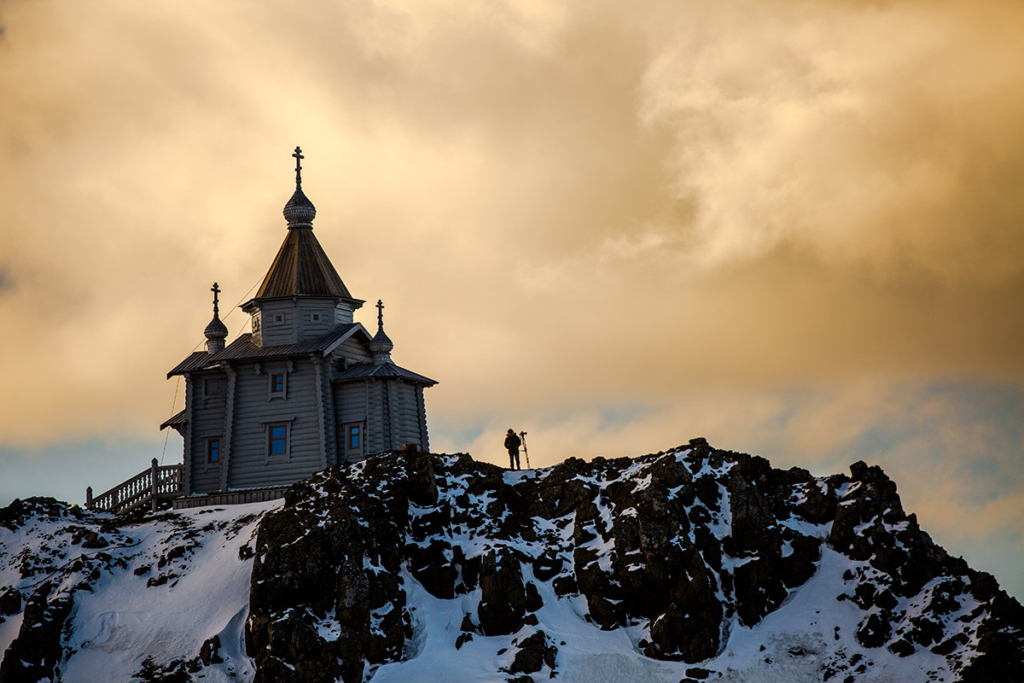 Храм в Антарктиде