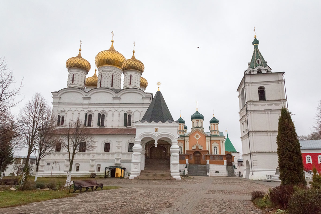 Свято-Троицкий Ипатьевский мужской монастырь, современный вид.