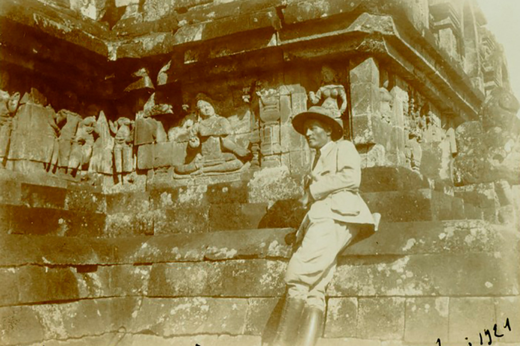 В.А.Петрушевский на острове Ява (Индонезия). 1921