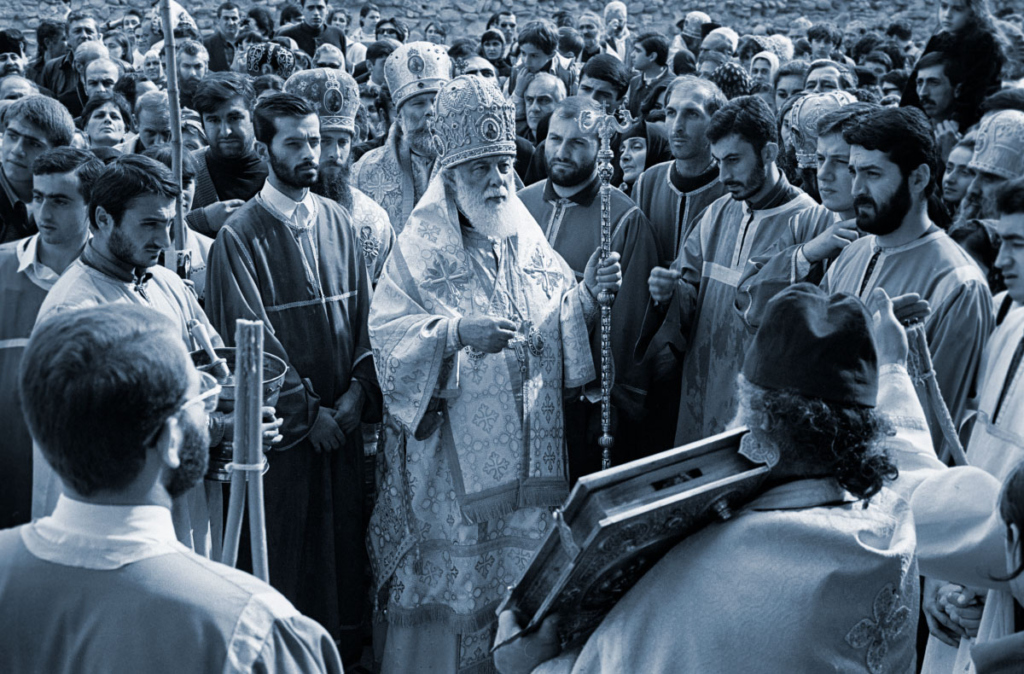 Патриарх всея Грузии Илия II на одном из самых главных церковных праздников страны «Мцхетоба-Светицховлоба» среди паствы