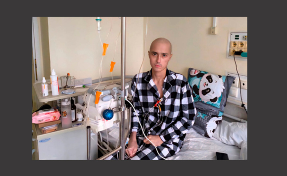 Траурный портрет молодого человека