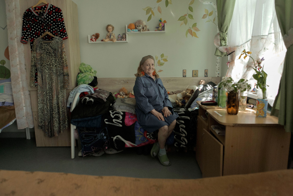 Как живут люди в Гатчинском психоневрологическом интернате