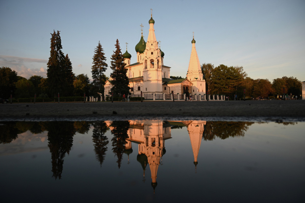Храм Ильи Пророка, один из символов города Ярославля, является шедевром древнерусской архитектуры. Дата постройки 1647-1650 годы.