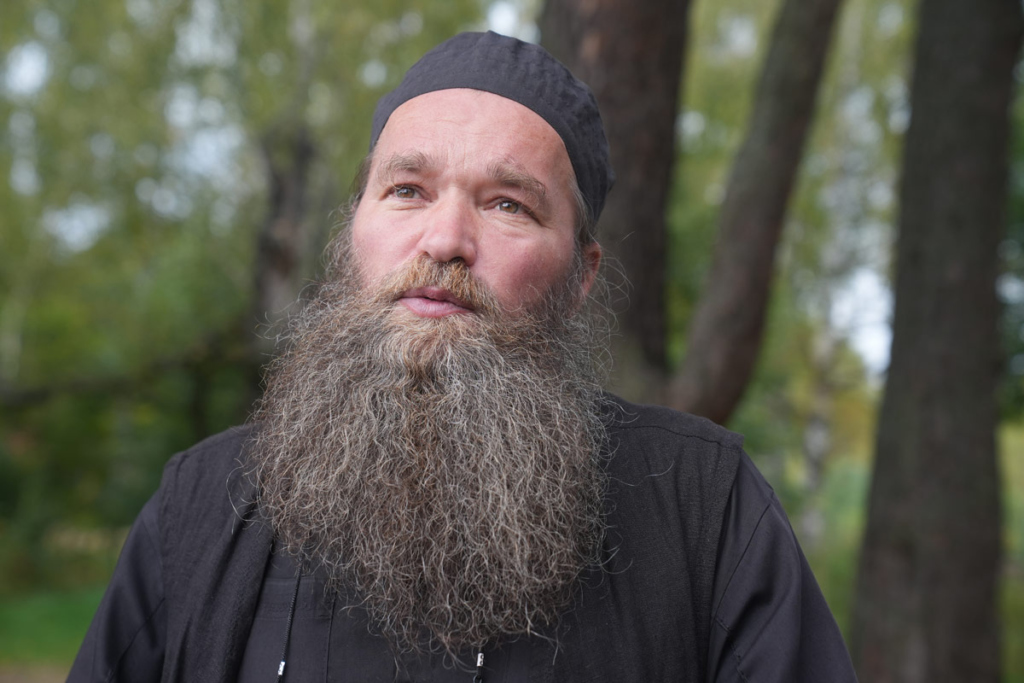 Портрет священника